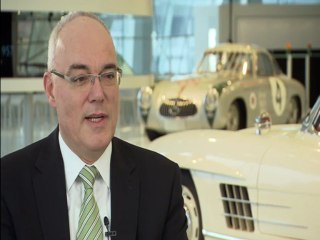 60 ans de Mercedes SL, l'interview de Michael Bock