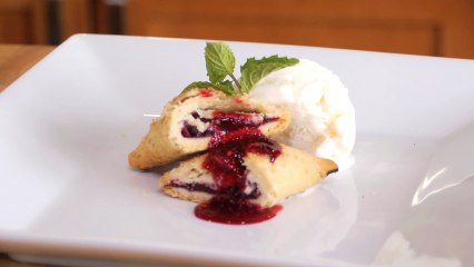 How to make cherry turnovers