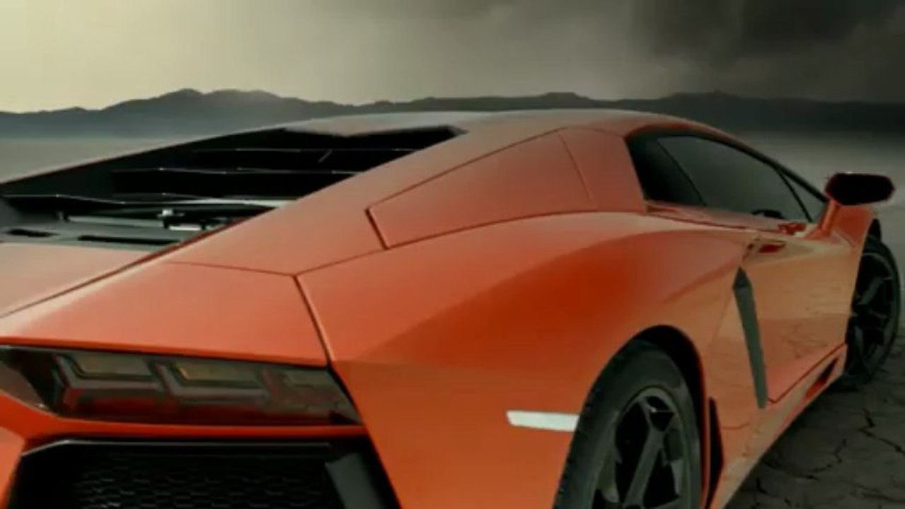 Lamborghini Aventador LP 700-4 "Une Force Implacable"