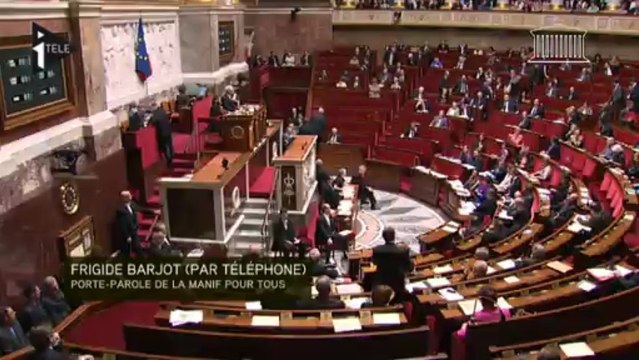 Le peuple a été bafoué selon Frigide Barjot