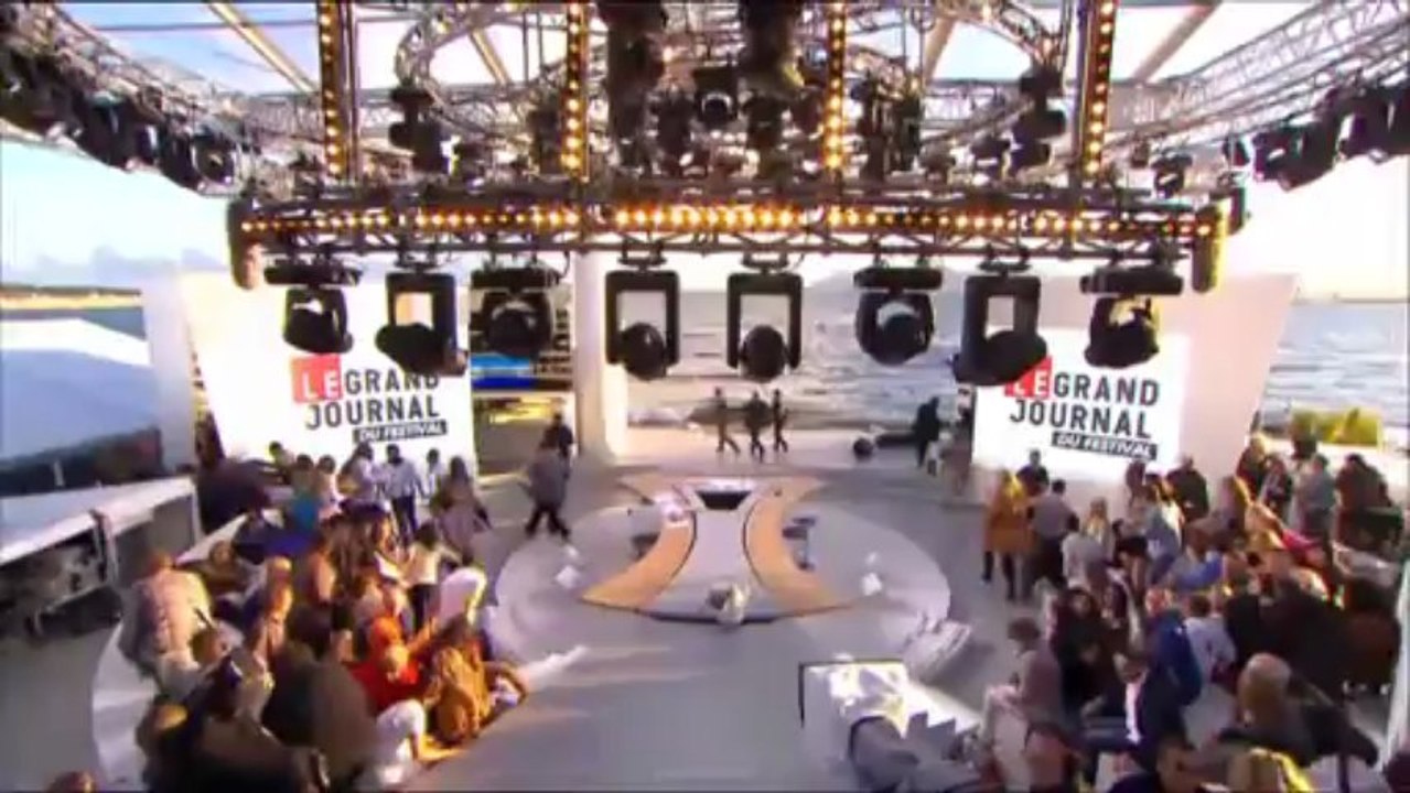 Coups de feu sur le plateau du Grand Journal à Cannes