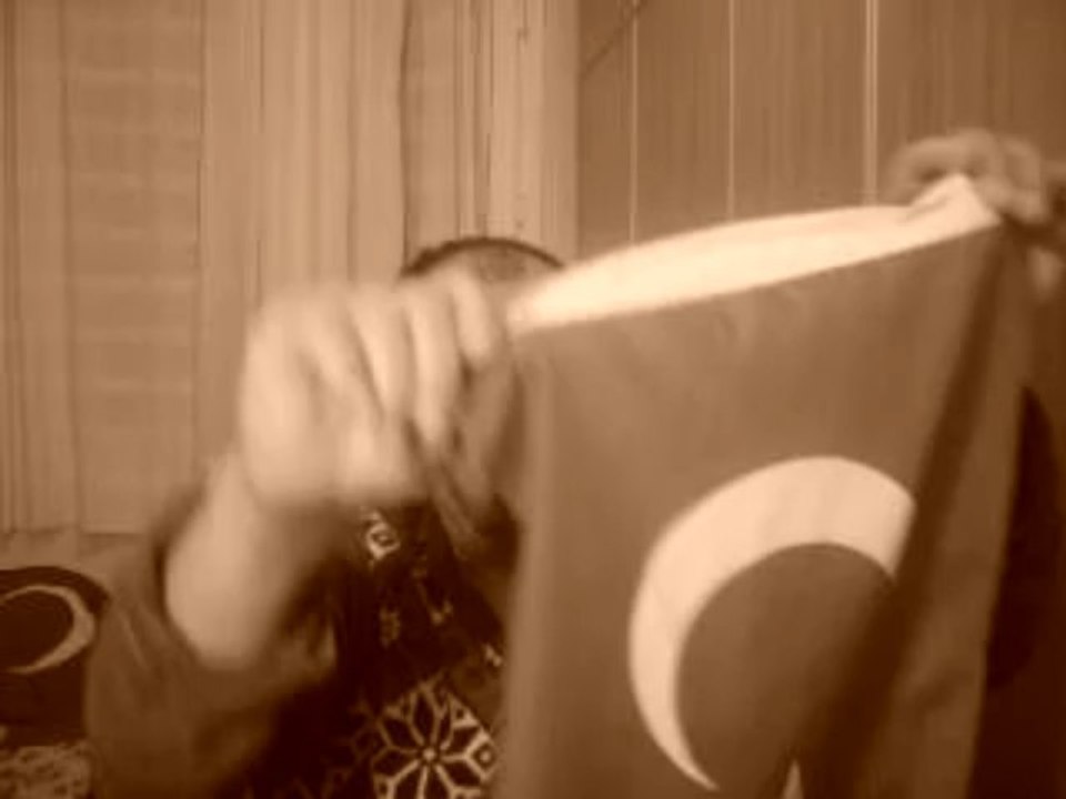 IMGP0036 (2)MAHLUKLAR  İNSANLARDAN AKILLLI