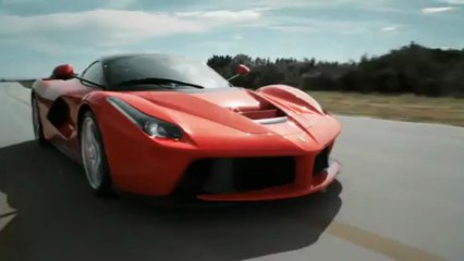 Ferrari LaFerrari vs McLaren P1