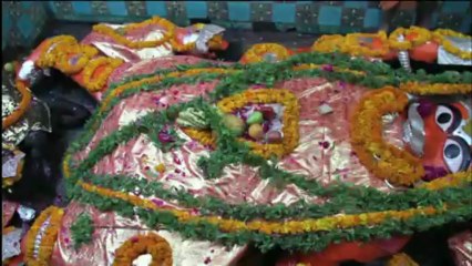 dekho re sakhi bajrangi avtari sung by swaati nirkhi