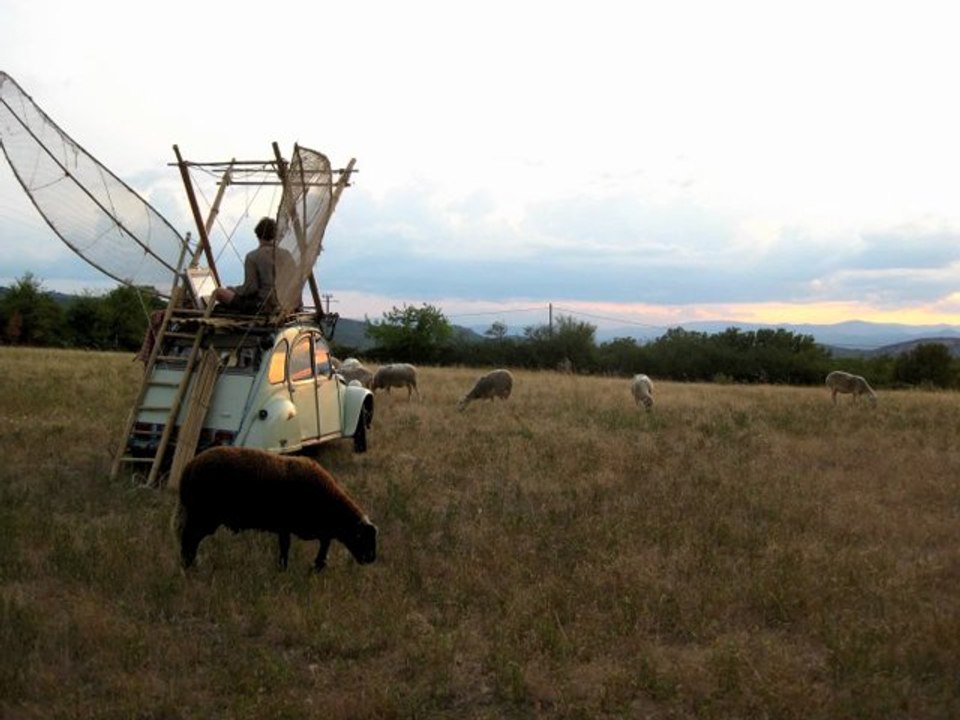 Historique  de la 2CV Libellule Arlesienne - : 2006 la 2CV Art Lab - 2009 la Demoiselle de la Roquette