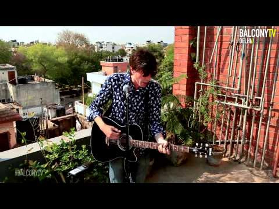 BUGO - COMUNQUE IO VOGLIO TE (BalconyTV)