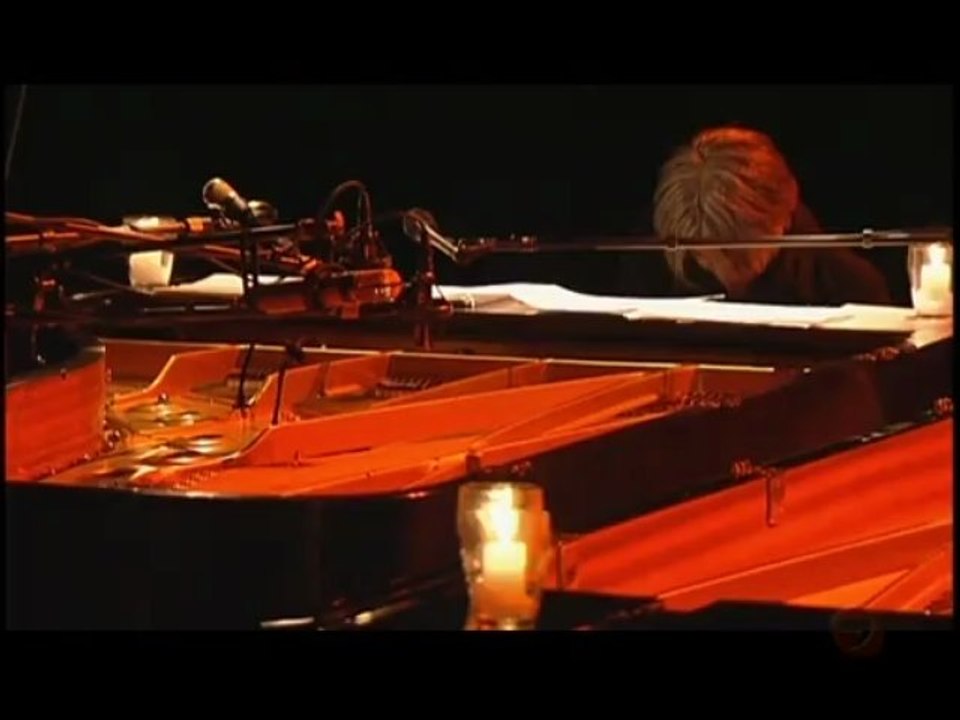 Ryuichi Sakamoto 坂本龍一 TOKYO FORUM 2005 (1/3)