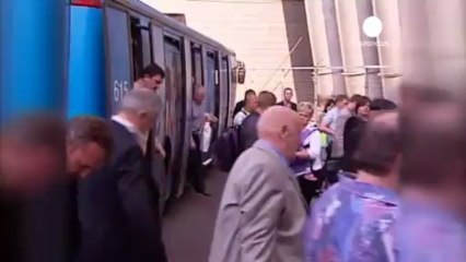 Rusya'da bir yolcu uçağı alev aldı