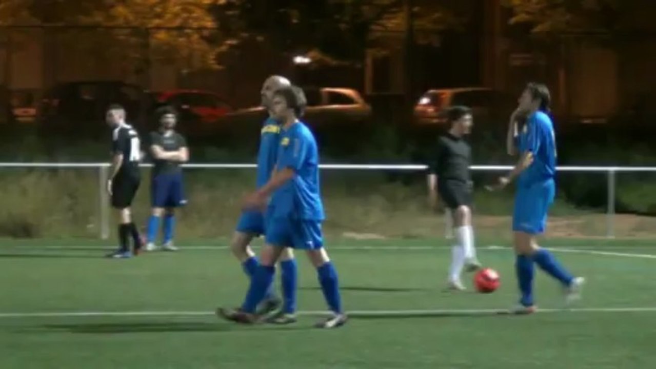 Vm J27: Komen o Ke 8-2 Llauro petadores