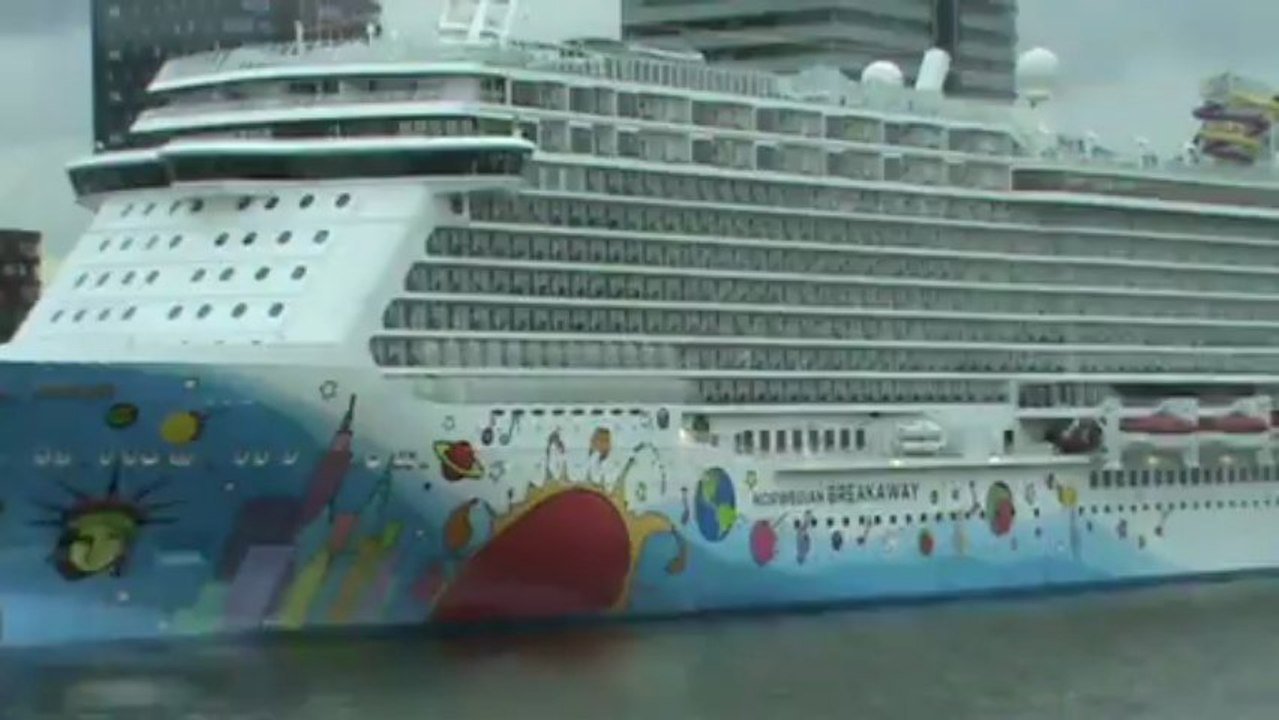 Norwegian Breakaway Kreuzfahrten DIE Fellas Hubert Fella USA Kreuzfahrten Cruises