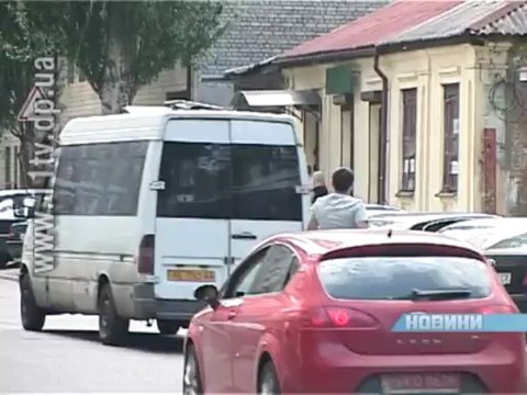 Під час запису телевізійної програми журналісти 11 каналу стали свідками стрілянини в центрі Дніпропетровська - Новости - Телекомпания 11 канал, Днепропетровск, Украина