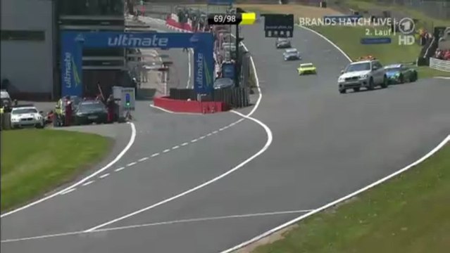 2013 DTM Brands Hatch Close Call