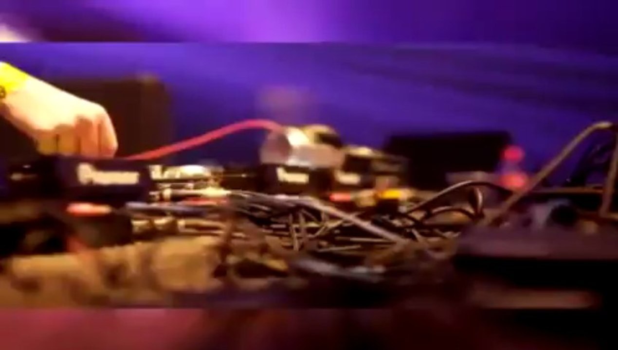 2 Sonic feat. Destiny - Straight To The Light (DvDJ DaDa Videomix)