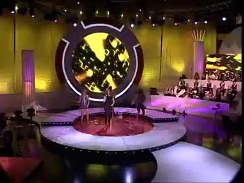 Mira Skoric - Za moj rodjendan - Grand Parada - (TV Pink 2013)