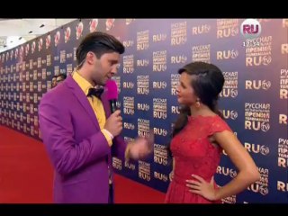 Нюша на красной дорожке "Премии RU.TV 2013"