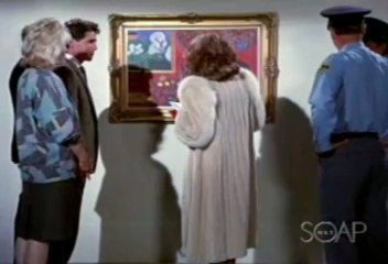 02 Soap THE COLBYS woman in fur coat (Stephanie Beacham)