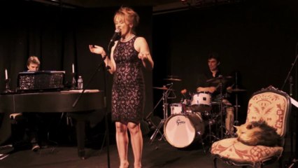 Madame Sacha -  "Enfin Belle" - Extraits