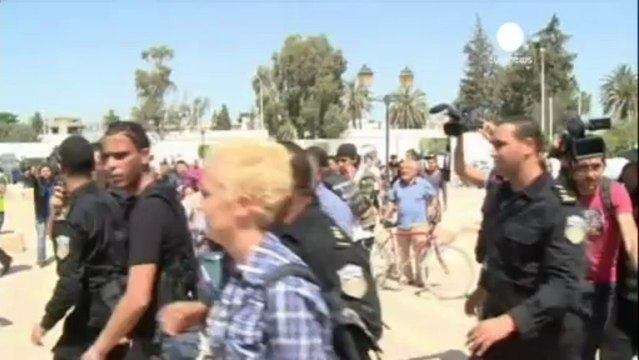 Tunisia PM slams hardline Islamist group