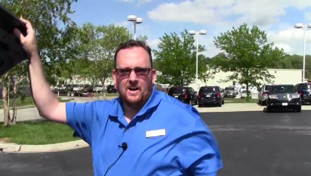 Used 2004 Toyota Tacoma SR5 4wd for sale at Honda Cars of Bellevue...an Omaha Honda Dealer!