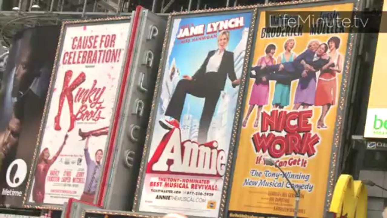 Glee Star, Jane Lynch Delivers Breakfast and Laughs to the Streets of New York City