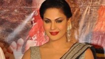 Veena Malik To Enter Politics