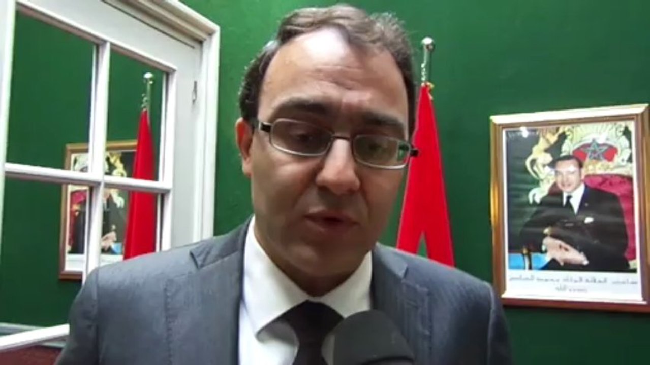 M.  Karim Ghellab... reçoit et s'entretient avec une délégation libyenne dirigée par le premier vice-président du Congrès national général.