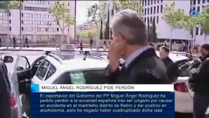 Miguel Ángel Rodríguez pide perdón y niega que cuadruplicara la tasa de alcohol