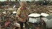 Oklahoma : une femme retrouve son chien vivant dans les décombres
