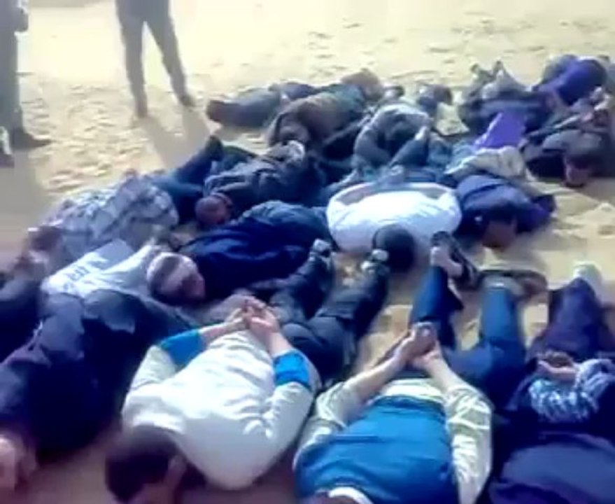 ‫الجيش يقبض على المرشد والكتاتنى أثناء فتح السجون لتهريب مرسى ** اسرار الربيع العربي**‬