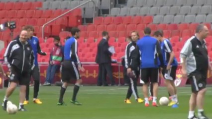 Transferts - Paris a contacté Benitez