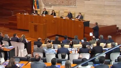 El Parlamento de Extremadura celebra 30 años de democracia y autogobierno