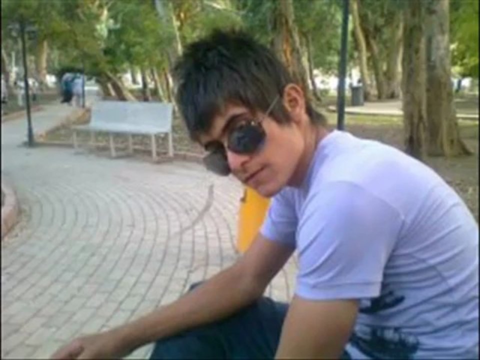 Asi Telas - HayaLKoLic Git Canımın İci [Arabesk,Rap]