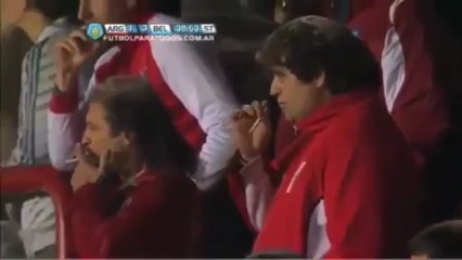 Sahaya takma diş attılar!