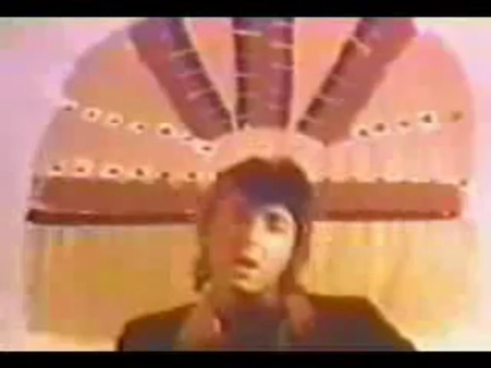 Paul McCartney and Wings - Helen Wheels