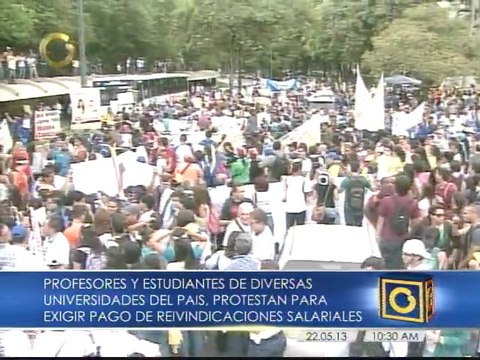 Gremio universitario marcha en Caracas para exigir reivindicaciones