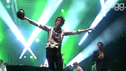 Mika - Elle Me Dit (live) au Concert pour tous