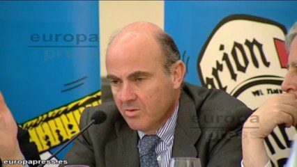 De Guindos: "En 2015 se revertirá la subida del IRPF"