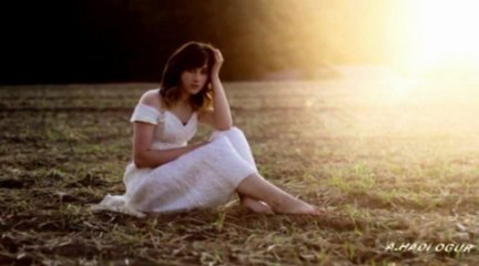 MUSTAFA KESER YÜCE DAĞBAŞINDA BİR GARİP KERVAN