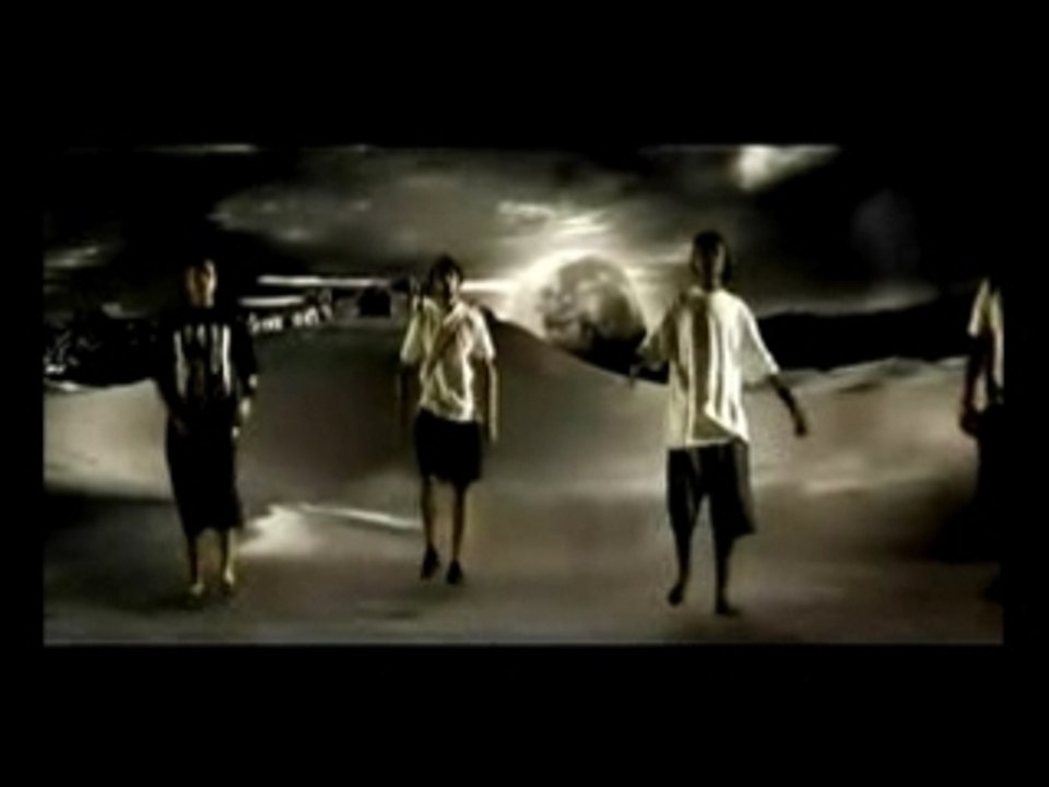 Psy 4 De La Rime Le Monde Est Stone