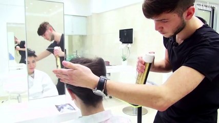 Coiffure de star: comment faire le chignon banane de Nicole Kidman ?