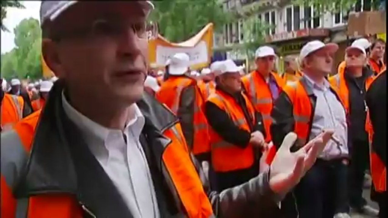 Les buralistes protestent contre la contrebande de tabac à Barbès