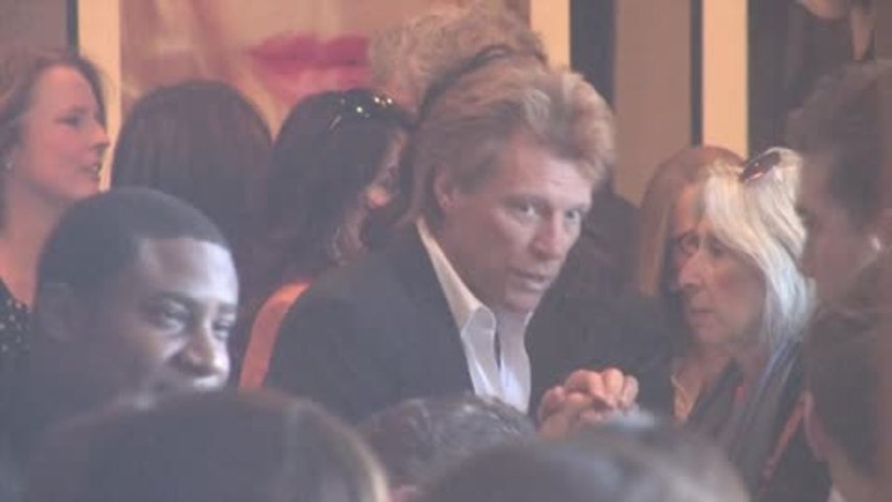 Jon Bon Jovi Slams Justin Bieber's Concert Tardiness