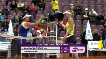 Bruxelles - Ko Wozniacki, Zheng ai quarti contro la Oprandi