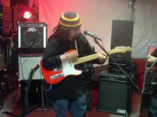 Jeff Hancock--Ft.-_Ras Two -Diz_-(Mon-Amour)--(live reggae)...