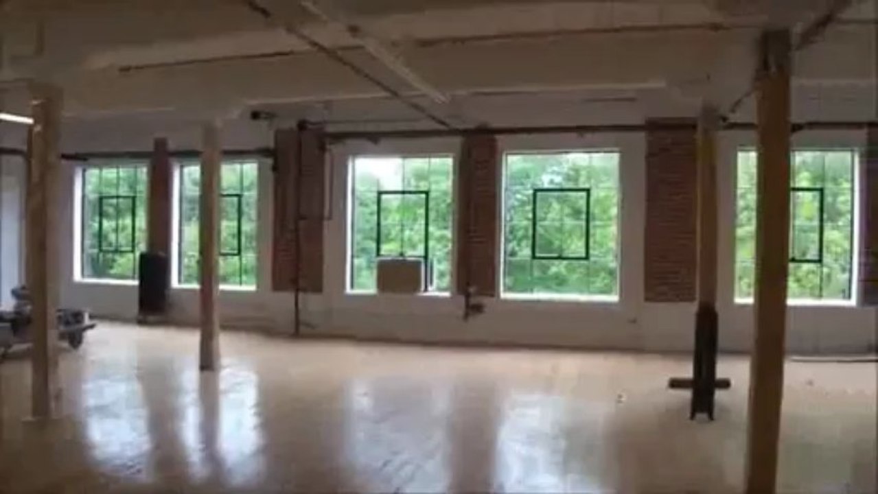 Our visit of 7000 pc loft style office space for lease Montreal à louer espaces bureau - 123