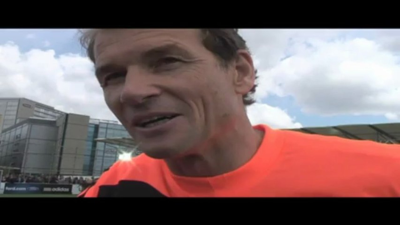 Lehmann wettet auf Dortmund, favorisiert aber Bayern