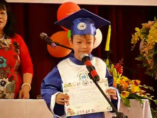 Hồng Ân tot nghiep mnb 168