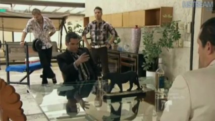 Señor bailando marinera