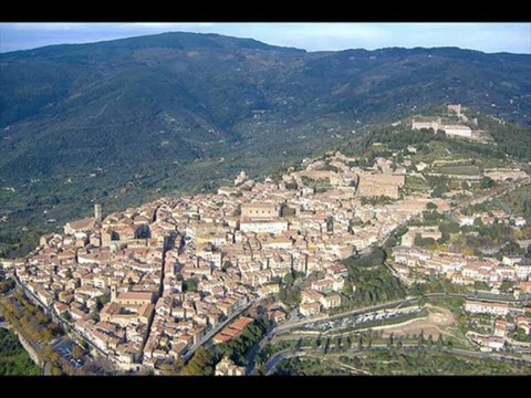 CORTONA, AREZZO, TOSCANA, ITALY (1 of 2)