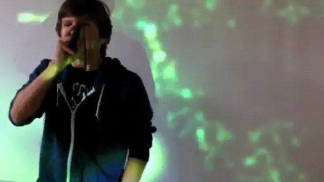 Lycée Gambetta de Tourcoing, vocal Percussion, Clément